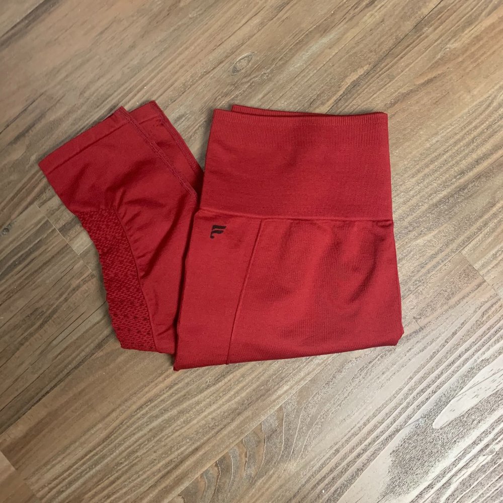 Fabletics Sync High-Waisted 7/8 Leggings
